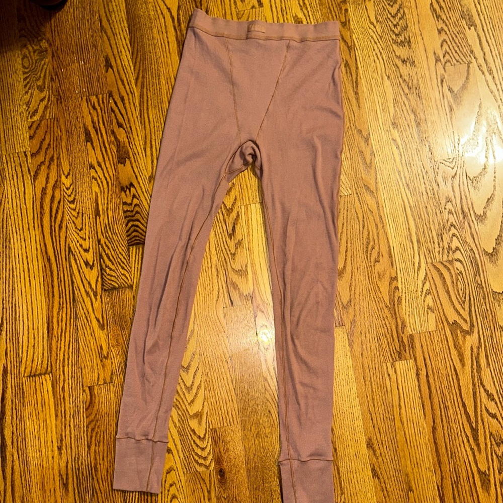 Skims small lounge pants